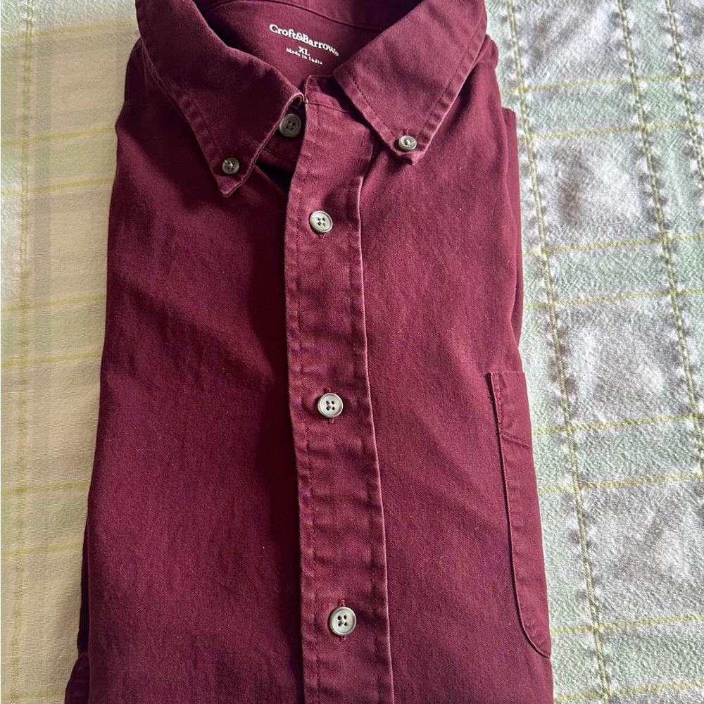 Croft & Barrow Burgundy Casual Button Down Shirt